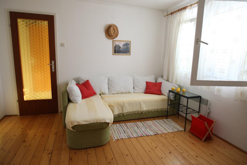 Kucica Ljubcek Villa Privlaka  Bilik gambar