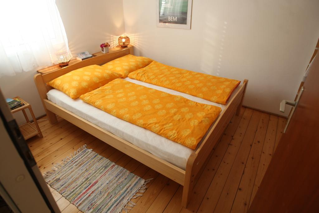 Kucica Ljubcek Villa Privlaka  Bilik gambar